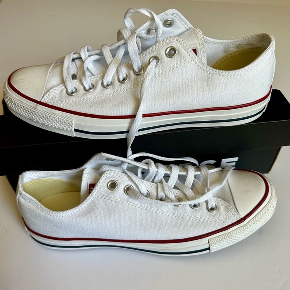 Size 9 - Converse Chuck Taylor All Star Low Optic White - Picture 3 of 8